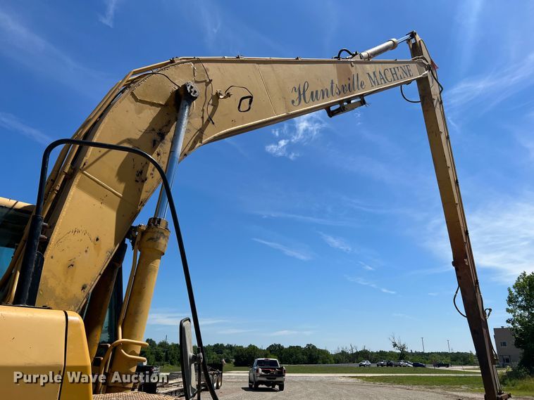 image for item KC9839 1999 Caterpillar 322BL  long reach excavator