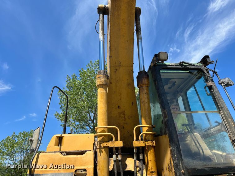 image for item KC9839 1999 Caterpillar 322BL  long reach excavator