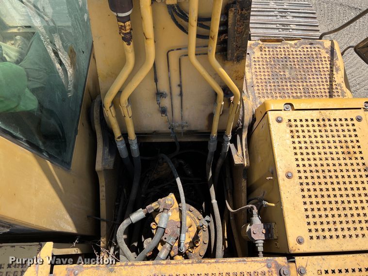 image for item KC9839 1999 Caterpillar 322BL  long reach excavator
