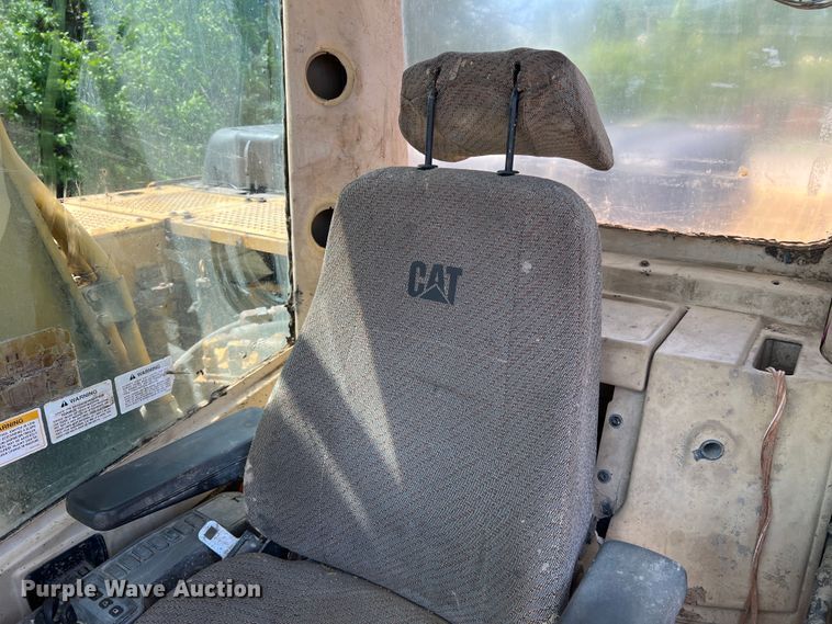 image for item KC9839 1999 Caterpillar 322BL  long reach excavator