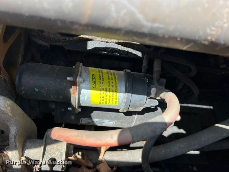 image for item KC9839 1999 Caterpillar 322BL  long reach excavator