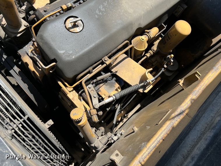 image for item KC9839 1999 Caterpillar 322BL  long reach excavator