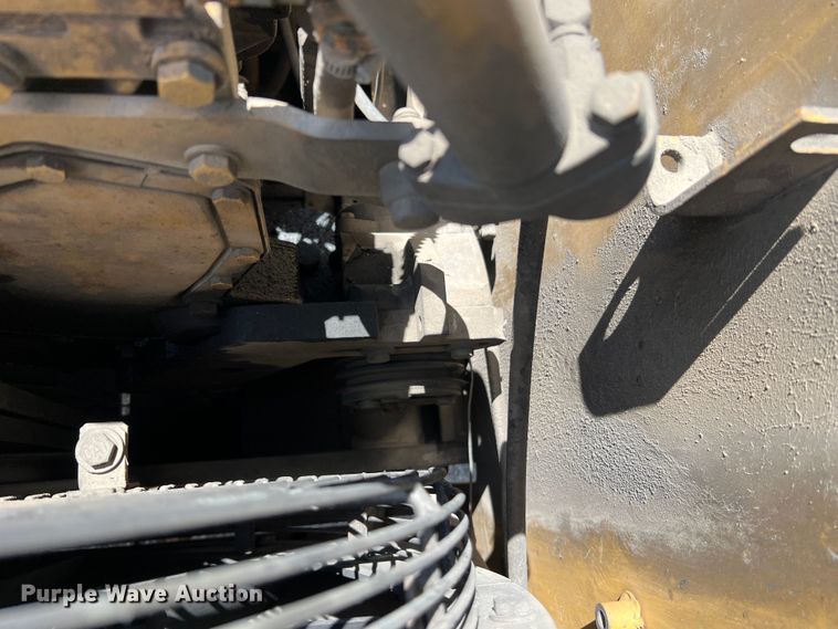 image for item KC9839 1999 Caterpillar 322BL  long reach excavator