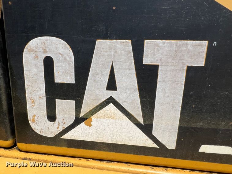 image for item KC9839 1999 Caterpillar 322BL  long reach excavator