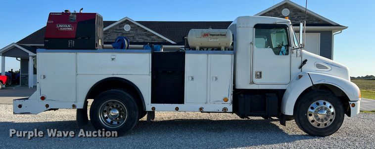 image for item KC9847 1995 Kenworth T300  utility / service truck