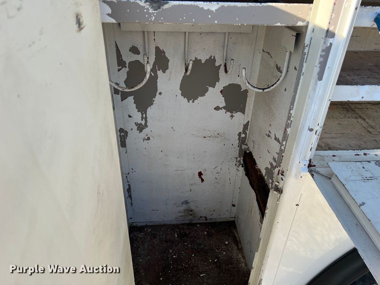 image for item KC9847 1995 Kenworth T300  utility / service truck