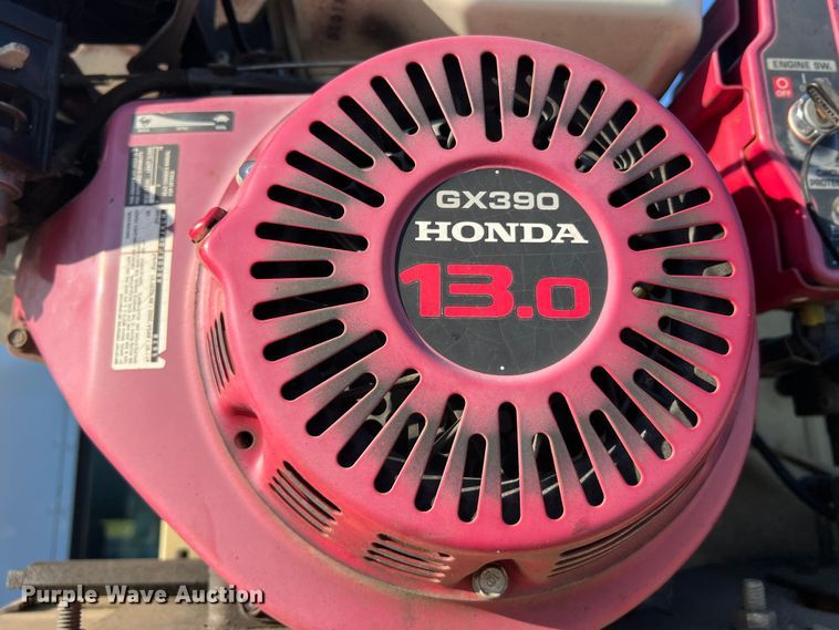 image for item KC9847 1995 Kenworth T300  utility / service truck