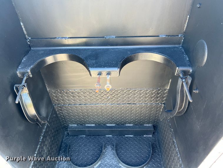 image for item KC9847 1995 Kenworth T300  utility / service truck