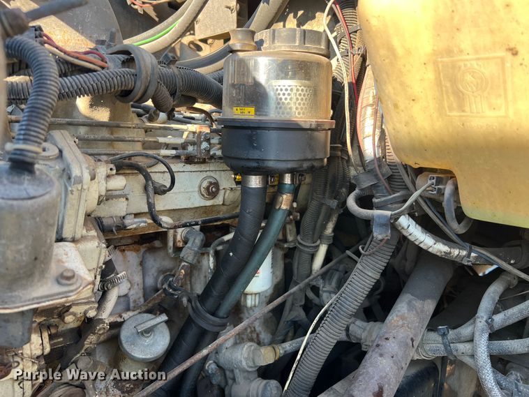 image for item KC9847 1995 Kenworth T300  utility / service truck