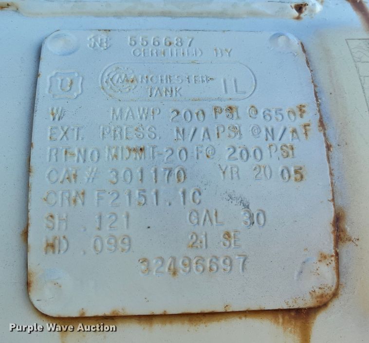 image for item KC9847 1995 Kenworth T300  utility / service truck