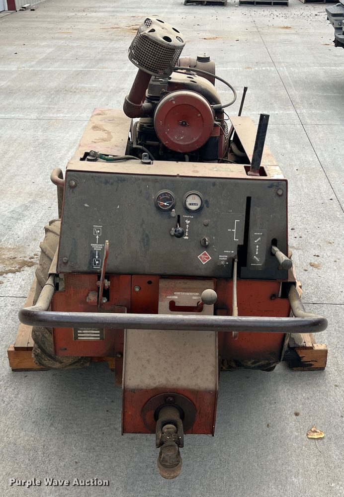 image for item KC9875 Ditch Witch 1420  trencher