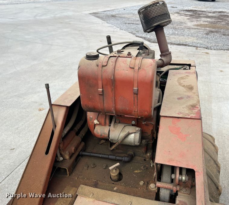 image for item KC9875 Ditch Witch 1420  trencher