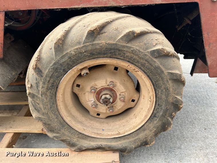 image for item KC9875 Ditch Witch 1420  trencher