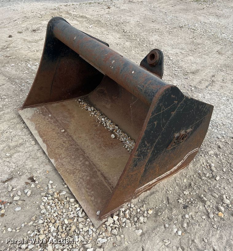 image for item KC9879 2008 Takeuchi TB180FR  excavator