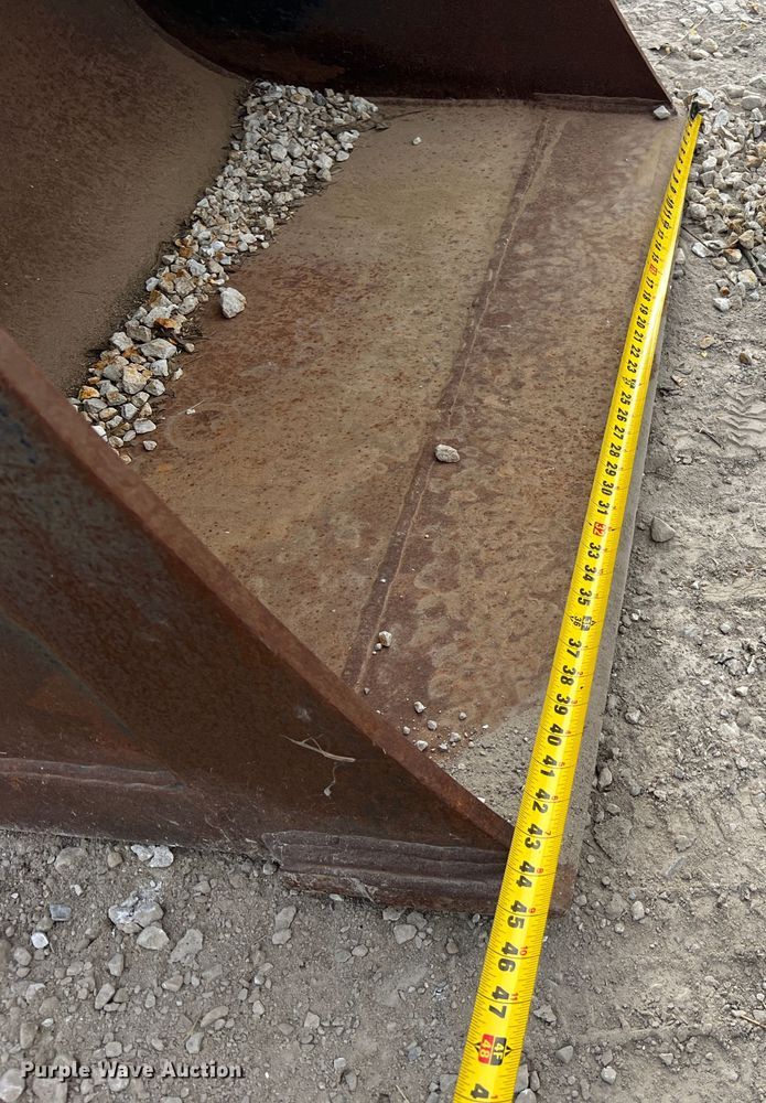 image for item KC9879 2008 Takeuchi TB180FR  excavator