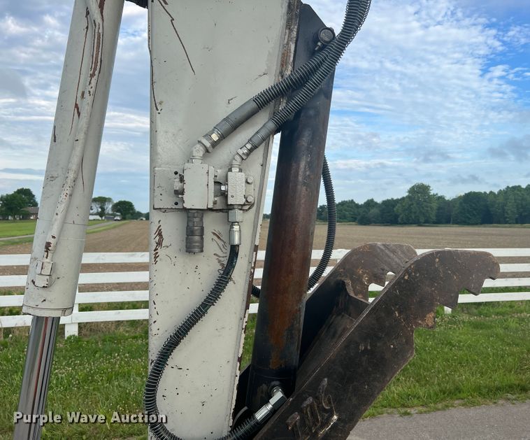 image for item KC9879 2008 Takeuchi TB180FR  excavator