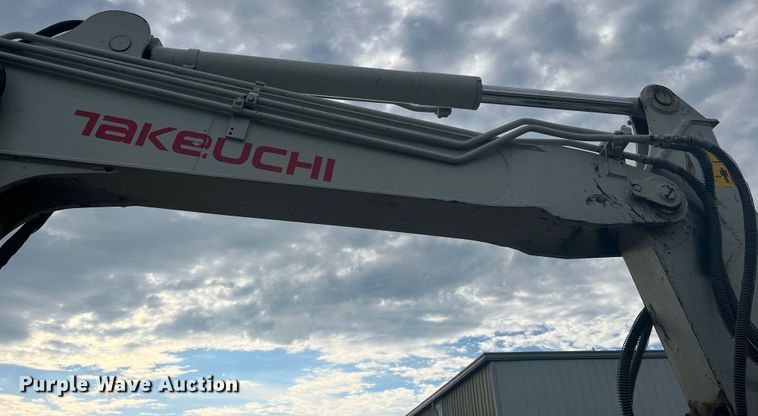 image for item KC9879 2008 Takeuchi TB180FR  excavator