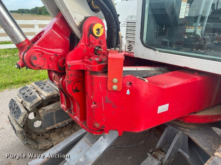 image for item KC9879 2008 Takeuchi TB180FR  excavator