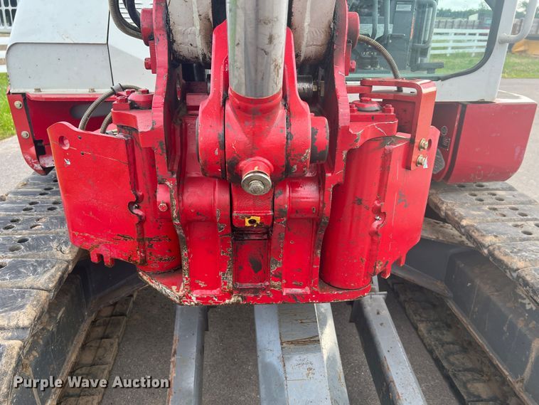 image for item KC9879 2008 Takeuchi TB180FR  excavator