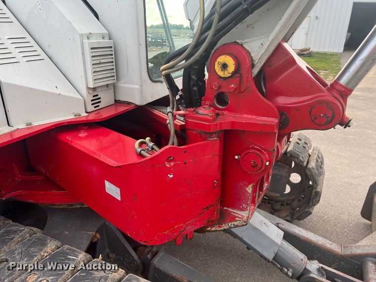 image for item KC9879 2008 Takeuchi TB180FR  excavator