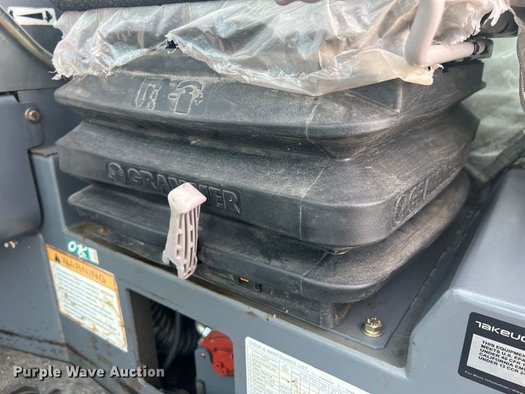 image for item KC9879 2008 Takeuchi TB180FR  excavator