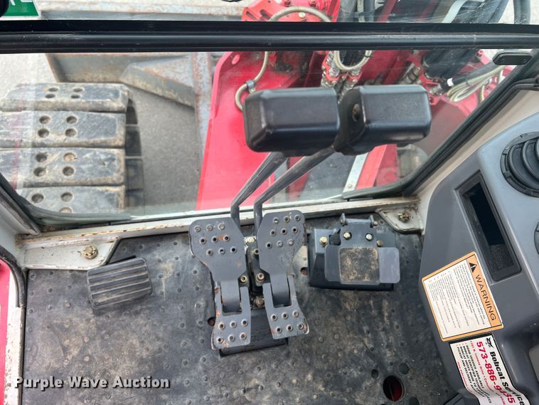 image for item KC9879 2008 Takeuchi TB180FR  excavator