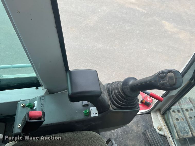 image for item KC9879 2008 Takeuchi TB180FR  excavator