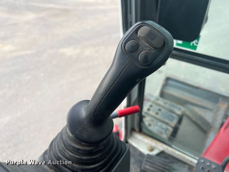 image for item KC9879 2008 Takeuchi TB180FR  excavator