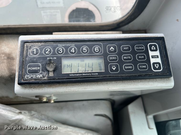 image for item KC9879 2008 Takeuchi TB180FR  excavator