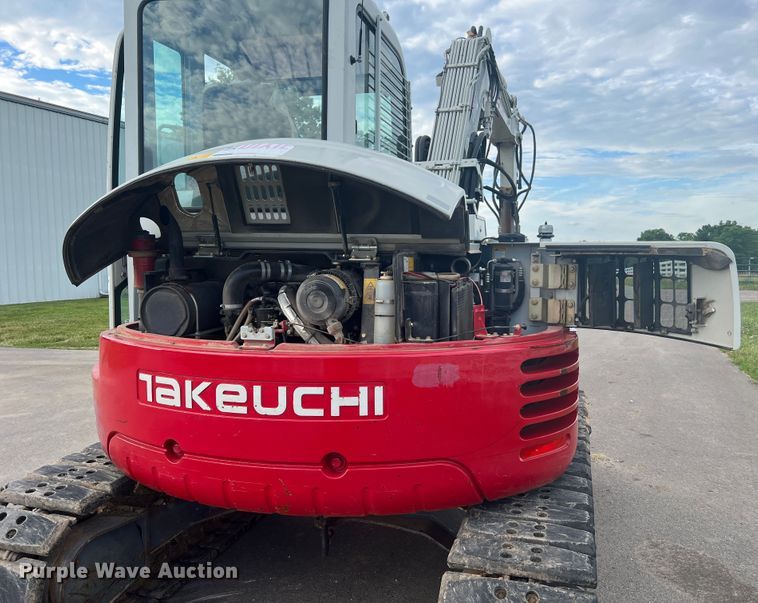 image for item KC9879 2008 Takeuchi TB180FR  excavator