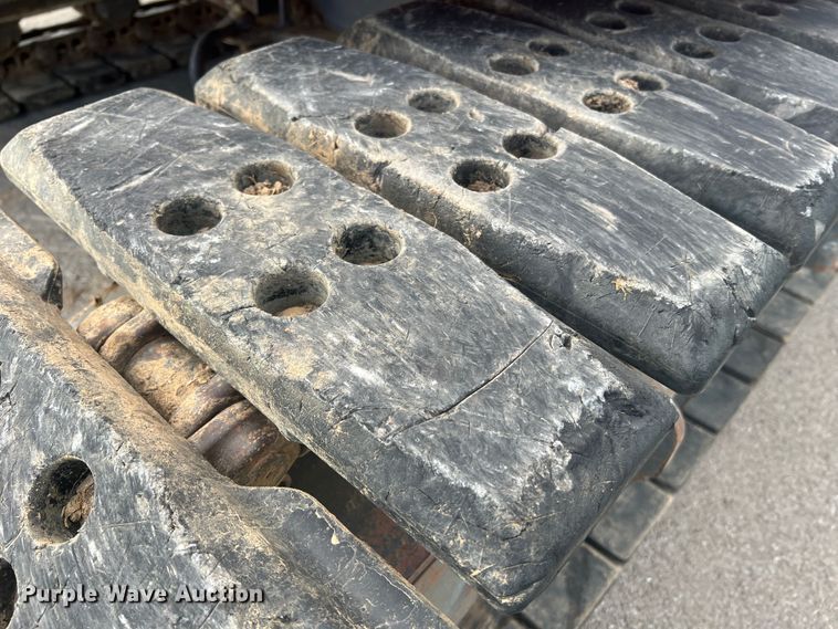 image for item KC9879 2008 Takeuchi TB180FR  excavator