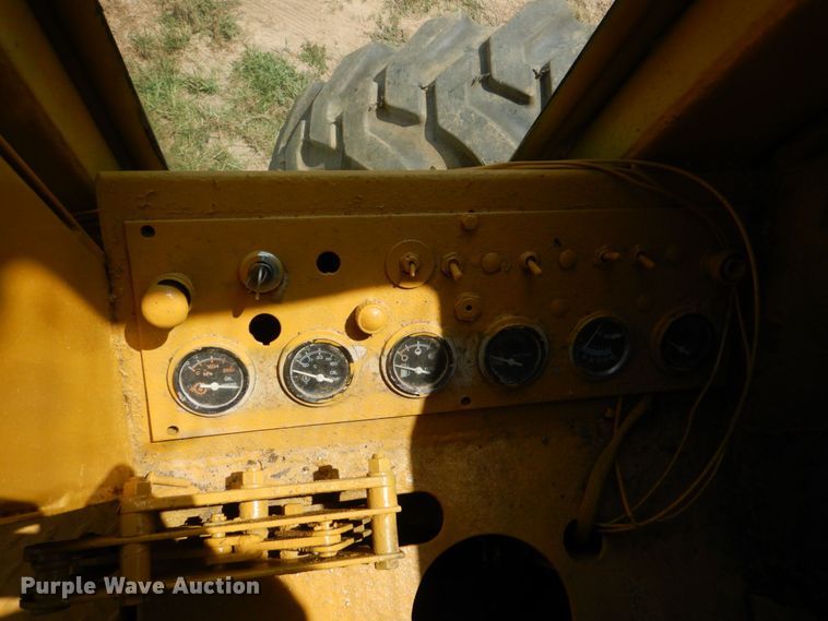 image for item KJ9854 1992 Galion A-550  motor grader