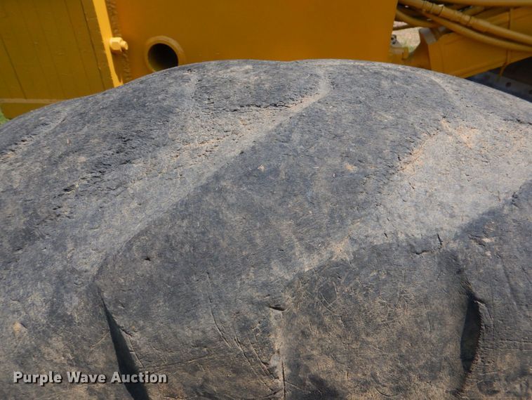 image for item KJ9854 1992 Galion A-550  motor grader