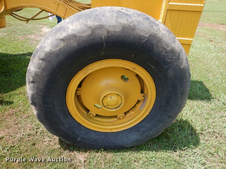 image for item KJ9854 1992 Galion A-550  motor grader