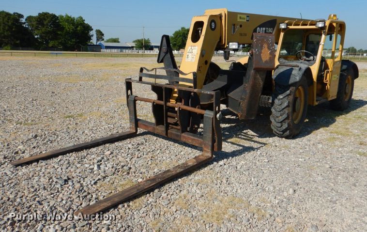 image for item KJ9859 2008 Caterpillar TL943  telehandler