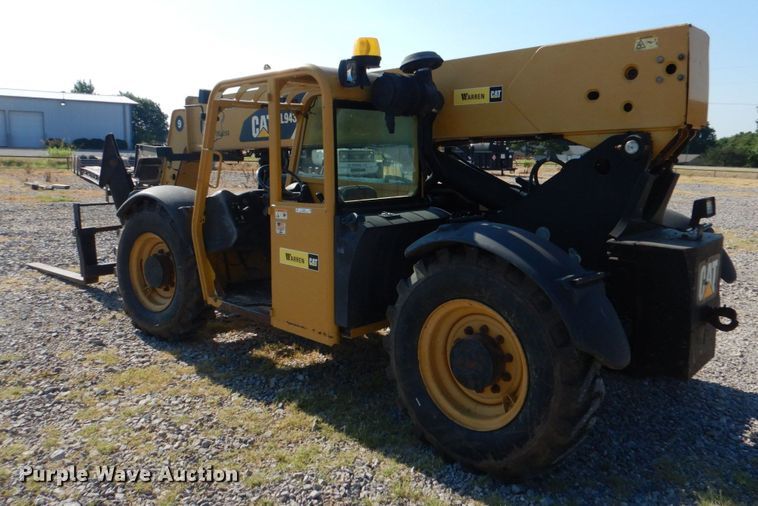image for item KJ9859 2008 Caterpillar TL943  telehandler