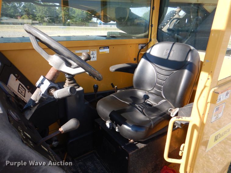 image for item KJ9859 2008 Caterpillar TL943  telehandler