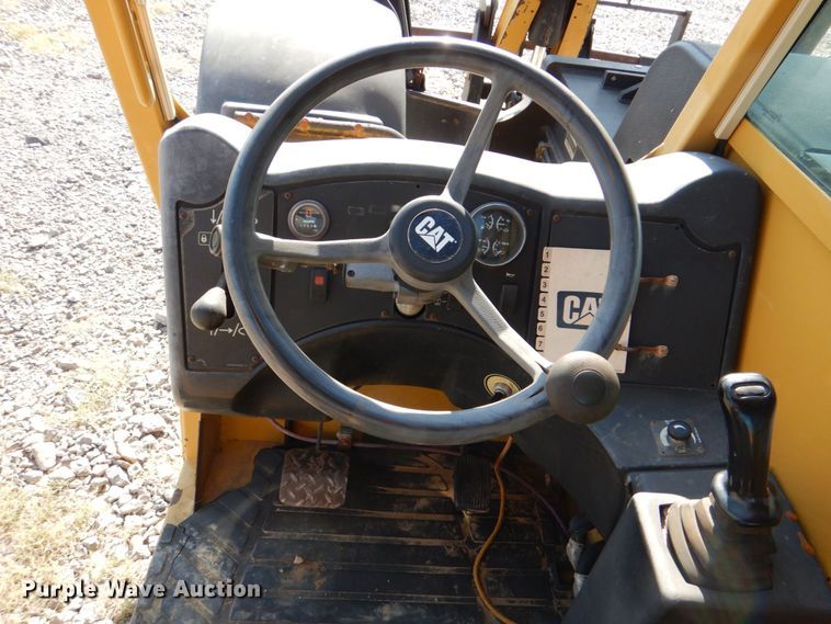 image for item KJ9859 2008 Caterpillar TL943  telehandler