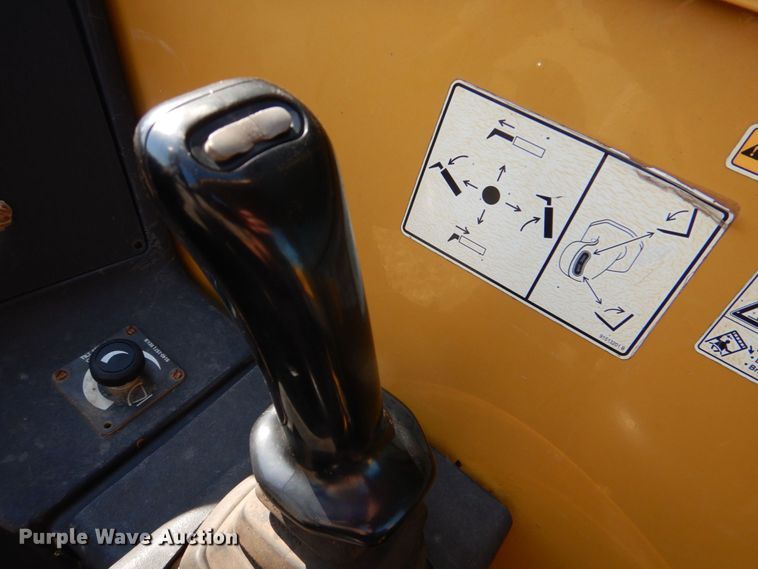 image for item KJ9859 2008 Caterpillar TL943  telehandler