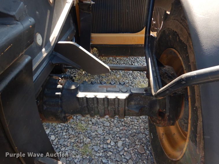 image for item KJ9859 2008 Caterpillar TL943  telehandler