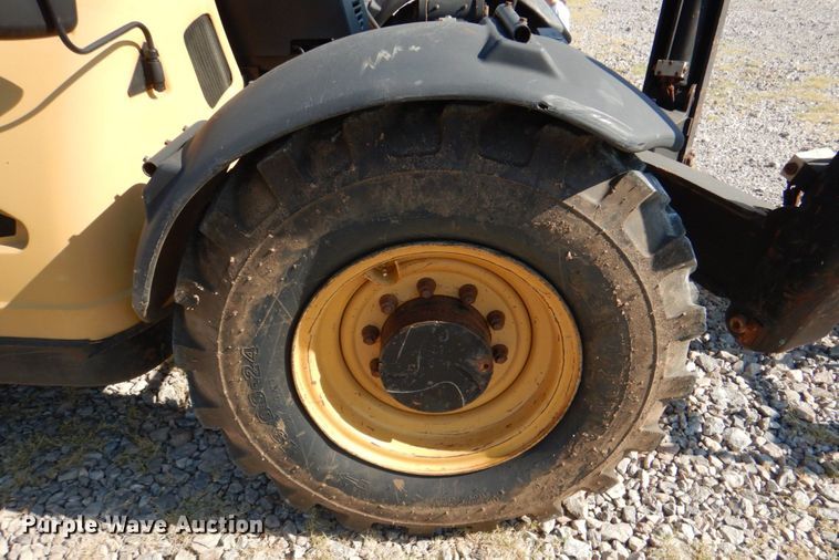 image for item KJ9859 2008 Caterpillar TL943  telehandler
