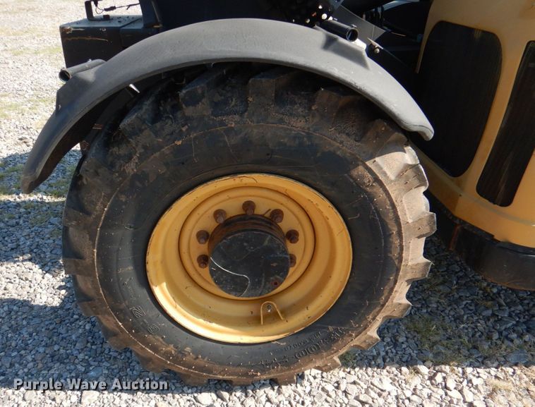 image for item KJ9859 2008 Caterpillar TL943  telehandler