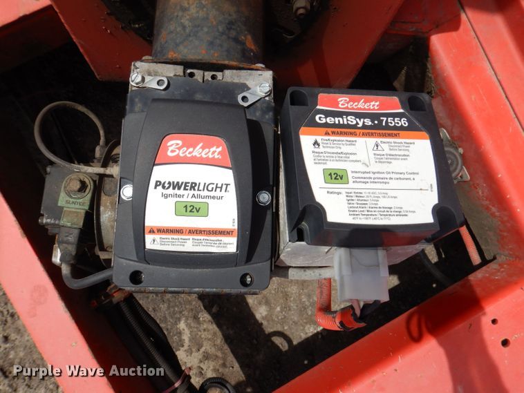 image for item KN9819 2011 Crafco E-Z 1000  melter applicator