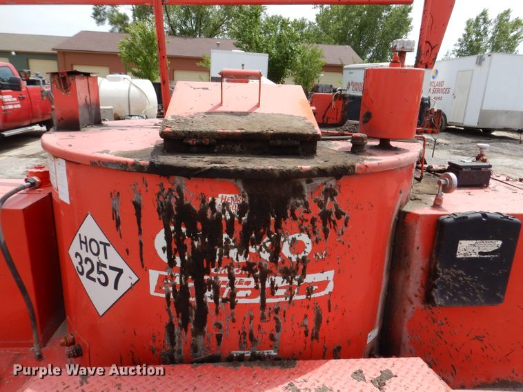 image for item KN9819 2011 Crafco E-Z 1000  melter applicator