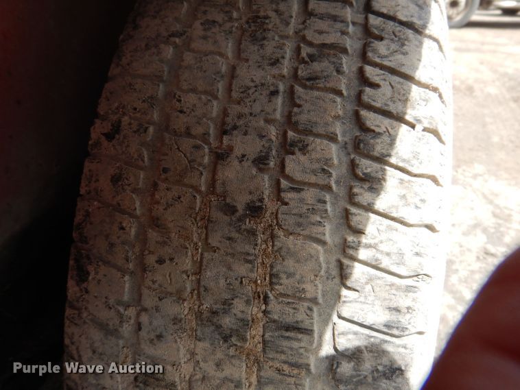 image for item KN9819 2011 Crafco E-Z 1000  melter applicator