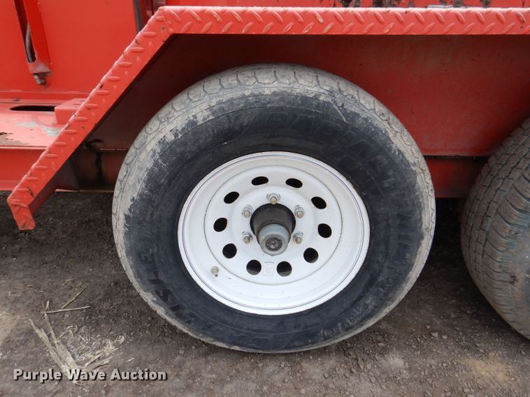 image for item KN9819 2011 Crafco E-Z 1000  melter applicator