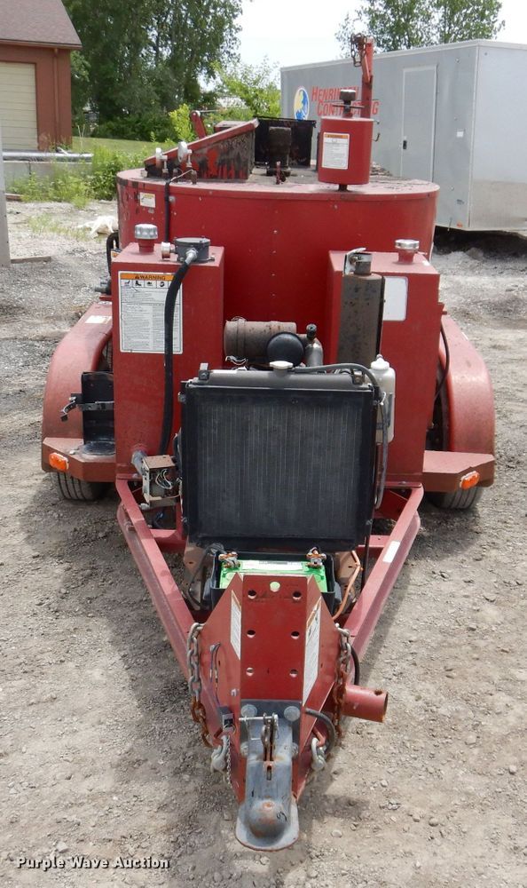 image for item KN9820 Crafco E-Z 200  melter applicator