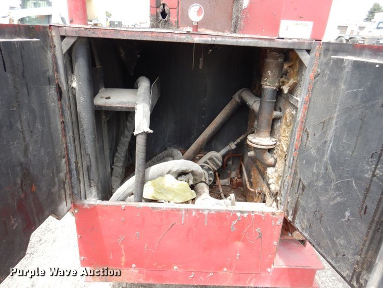 image for item KN9820 Crafco E-Z 200  melter applicator