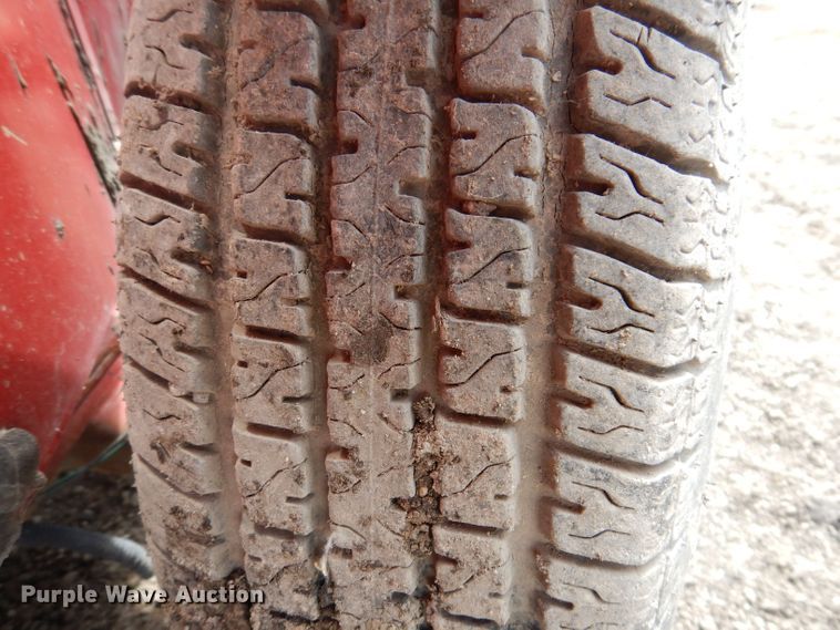 image for item KN9820 Crafco E-Z 200  melter applicator