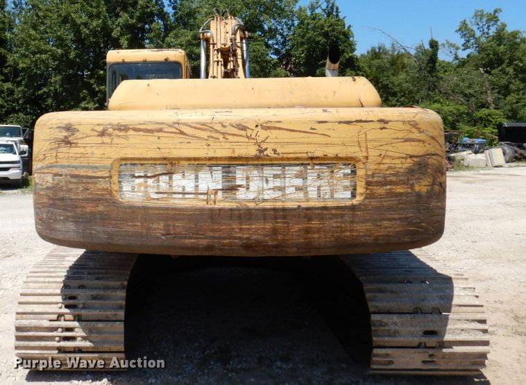 image for item KR9200 1997 John Deere 790ELC  excavator